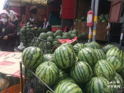 昆明某网红吃瓜事件,一场网络舆论的风暴与反思  第3张 昆明某网红吃瓜事件,一场网络舆论的风暴与反思  第3张