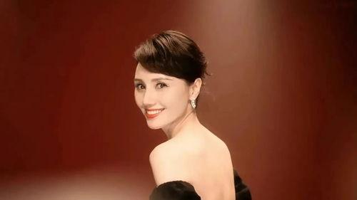 娱乐圈吃瓜明星爆料事件,揭秘明星背后的惊人真相  第2张 娱乐圈吃瓜明星爆料事件,揭秘明星背后的惊人真相  第2张